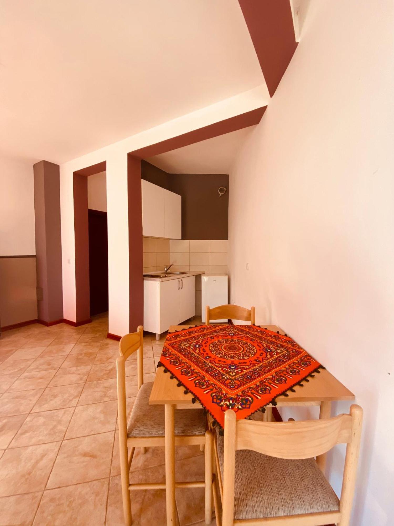 Budva Felix Suites ภายนอก รูปภาพ