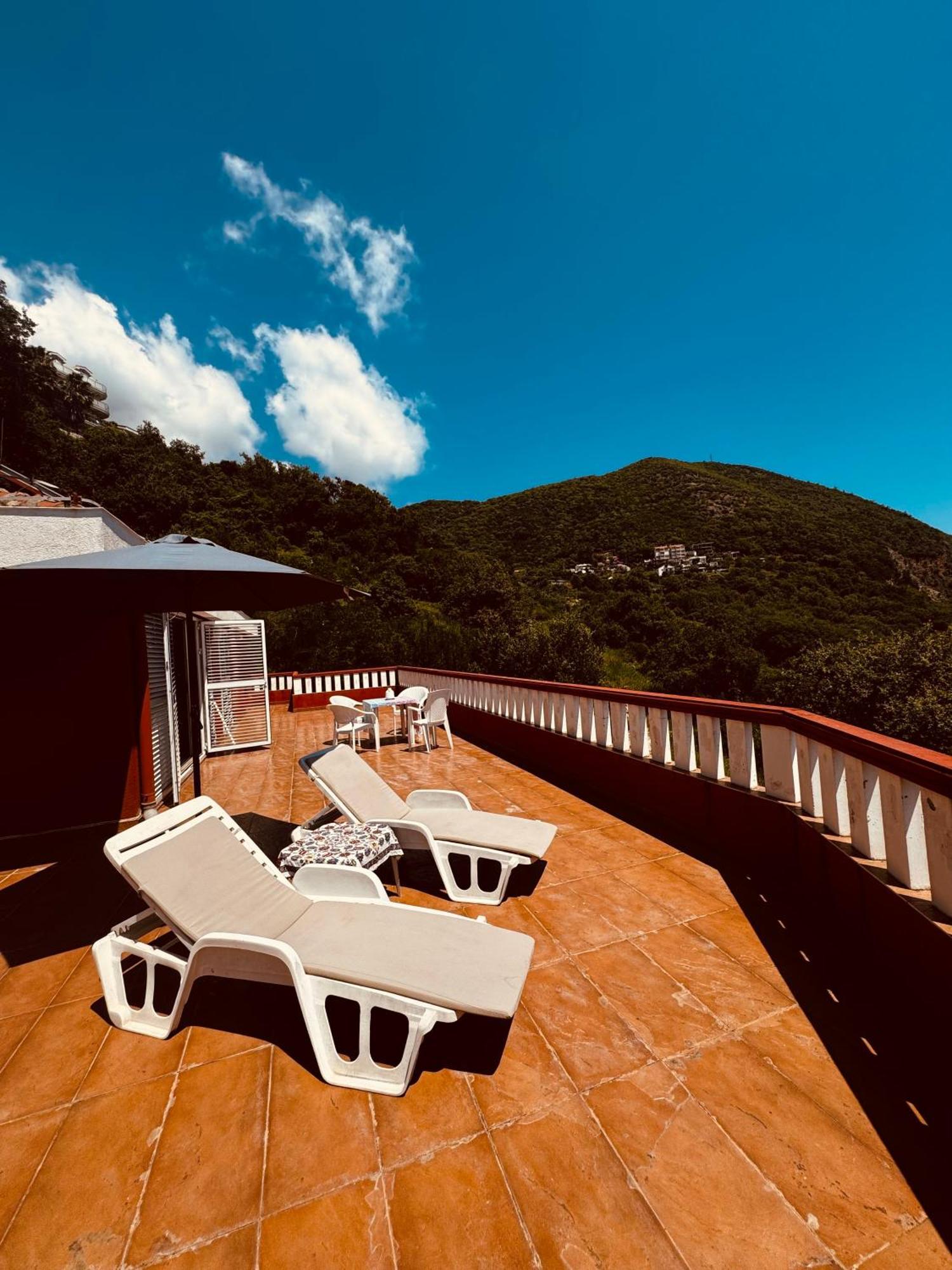Budva Felix Suites ภายนอก รูปภาพ