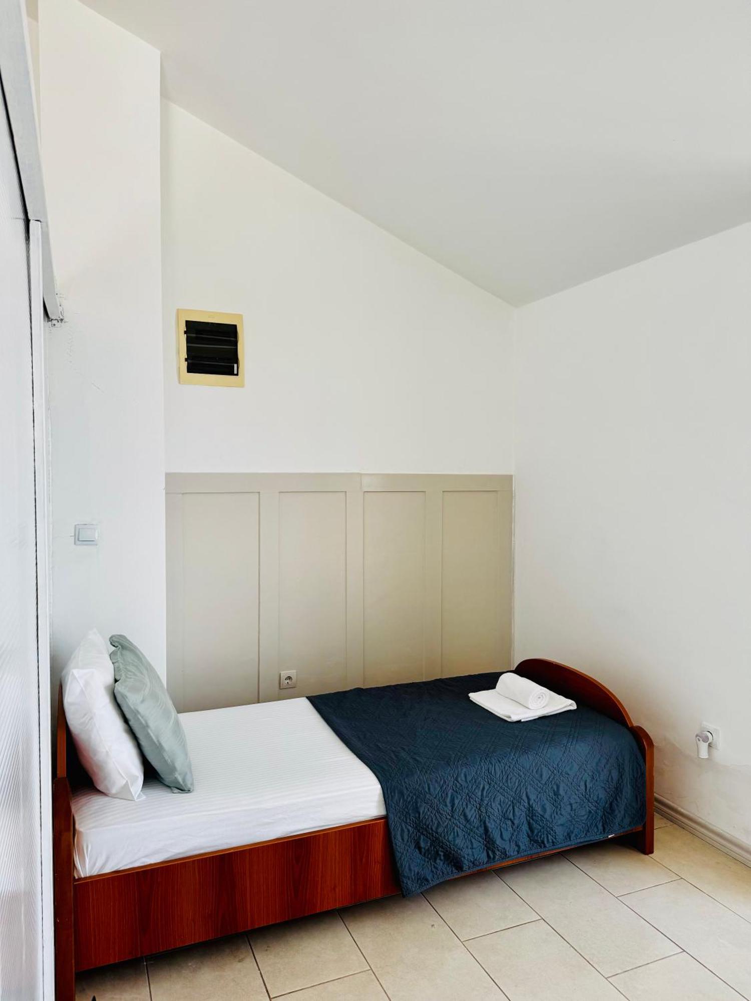 Budva Felix Suites ภายนอก รูปภาพ